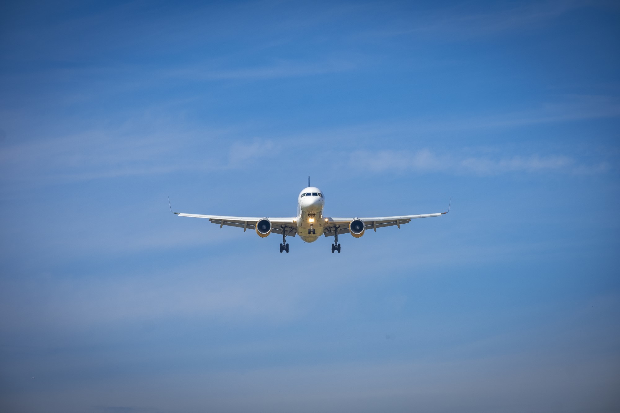 A_Jet_Is_Arriving_original_951874